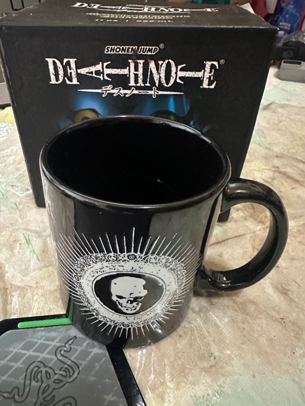 Shonen Jump Deathnote Glow in the Dark Coffee Mug 11 oz 2017 Loot Crate